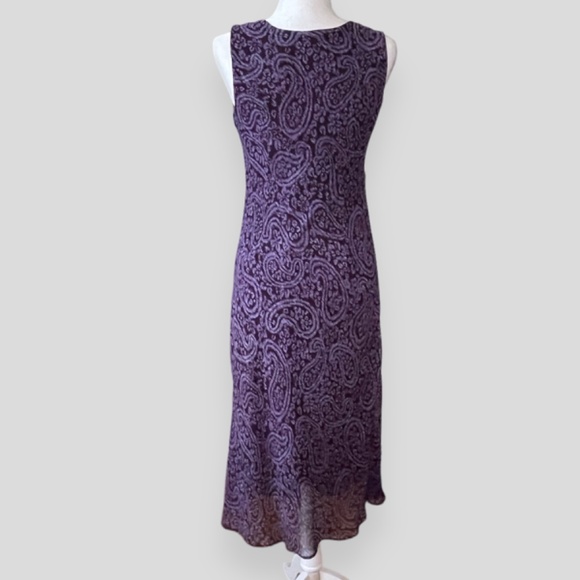 90’s Purple & Black Maxi Dress with Satin Trim & Paisley Pattern Size 6P - Picture 4 of 7